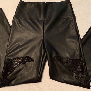 Faux leather leggings with lace appliqué